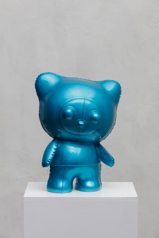 노준, Till Candy Balloon Clo, 32x23x43cm, car paint on plastic, 2017