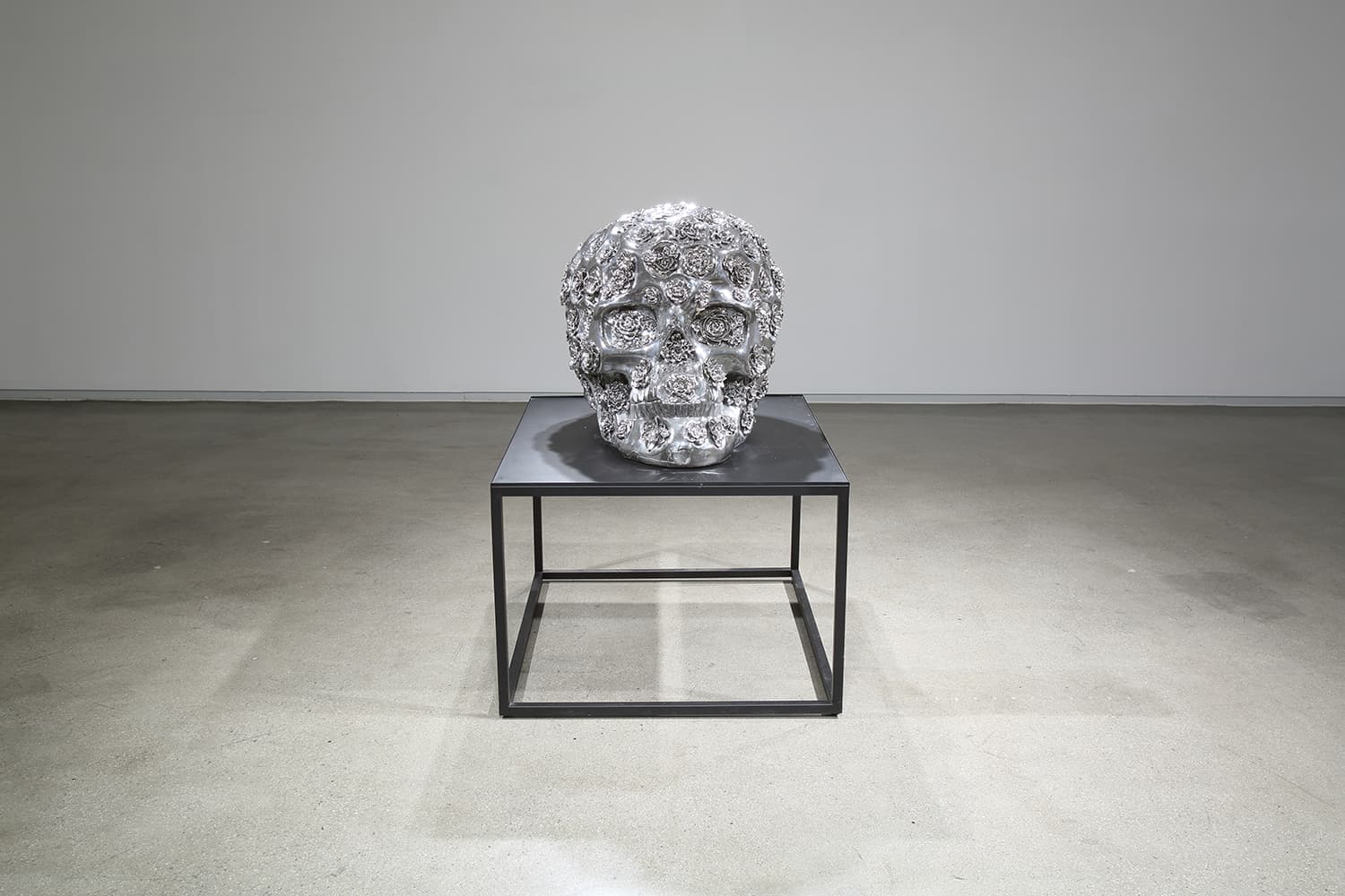 유당화, 해골꽃(骷髅花 Skeleton flowers), ceramic, 80x75x50cm, 2015