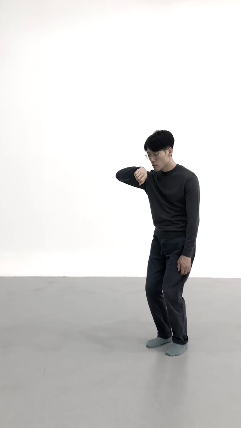 장서영, 초속 (스틸컷), 2019, 3채널 영상, 4분 59초