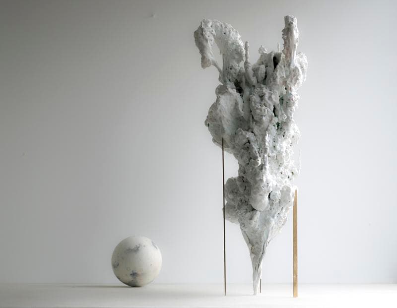 KOO HYUNMO. 정물, 2018, 혼합재료, 가변크기, Courtesy of the artist & PKM Gallery