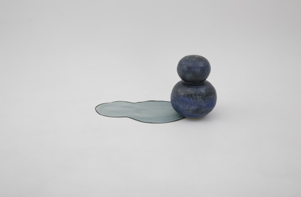 곽경화_그림자 아이_28x28x39cm._Glazed ceramic_2020