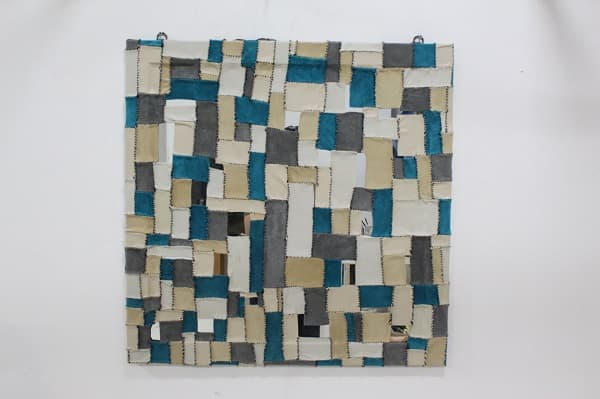 이창근, 〈Patch〉, Leather on mirror, 680x680cm, 2016 ⓒ이창근