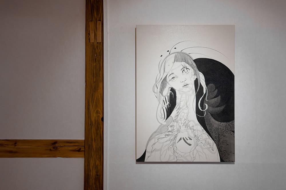 태 킴, 얼굴없는 게이머 - 짤짤랑랑, 2022, 비단에 먹, 65×90 cm