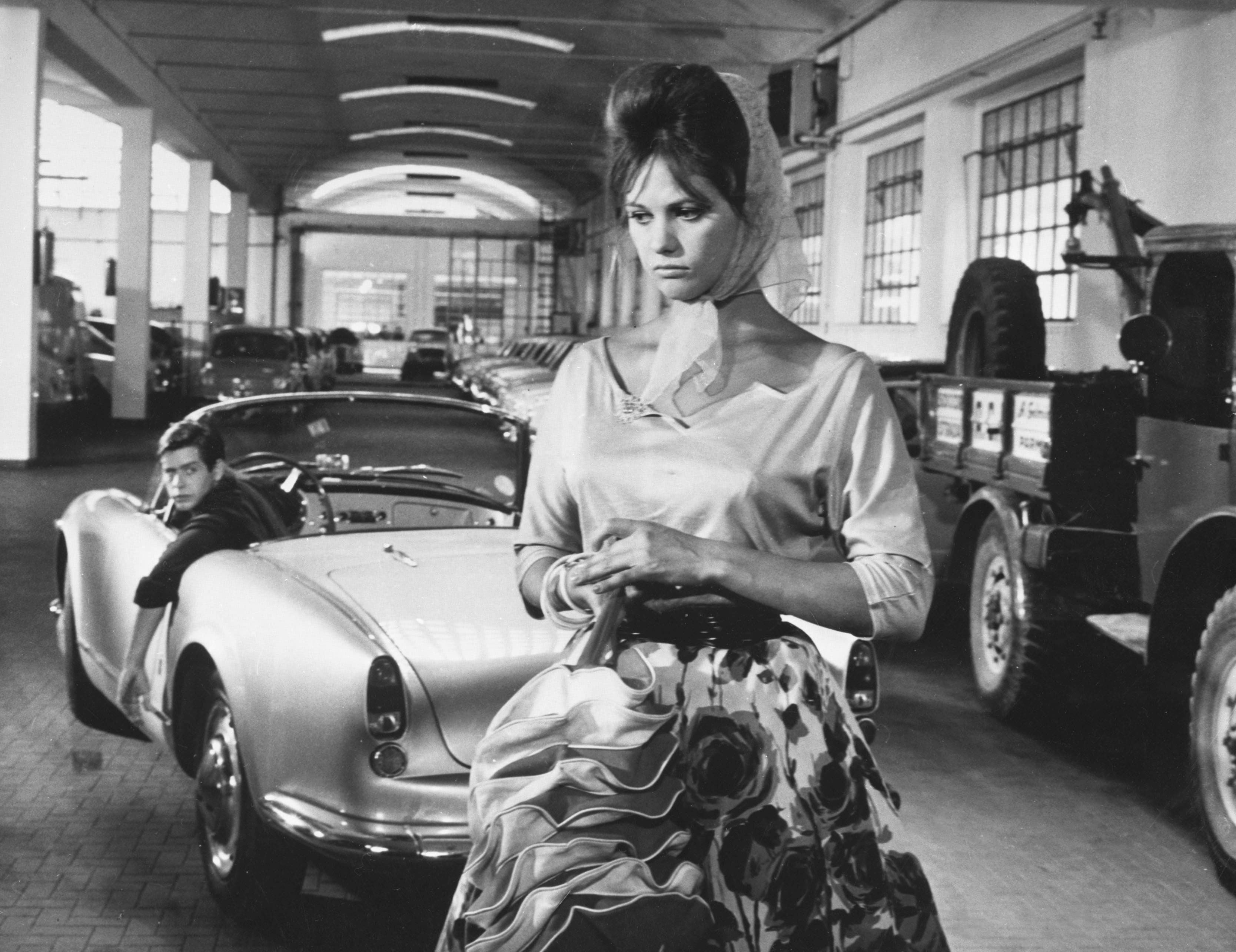가방을 든 여인 (La ragazza con la valigia/ The Girl with A Suitcase), 발레리오 주를리니, 1961, 121min