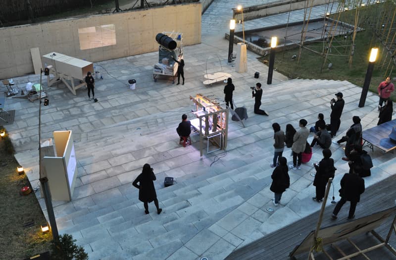 이주요/정지현, <도운 브레익스 2016> Jewyo Rhii and Jihyun Jung, Dawn Breaks 2016, 2016 Exhibition view of the Gwangju Biennale, 2016