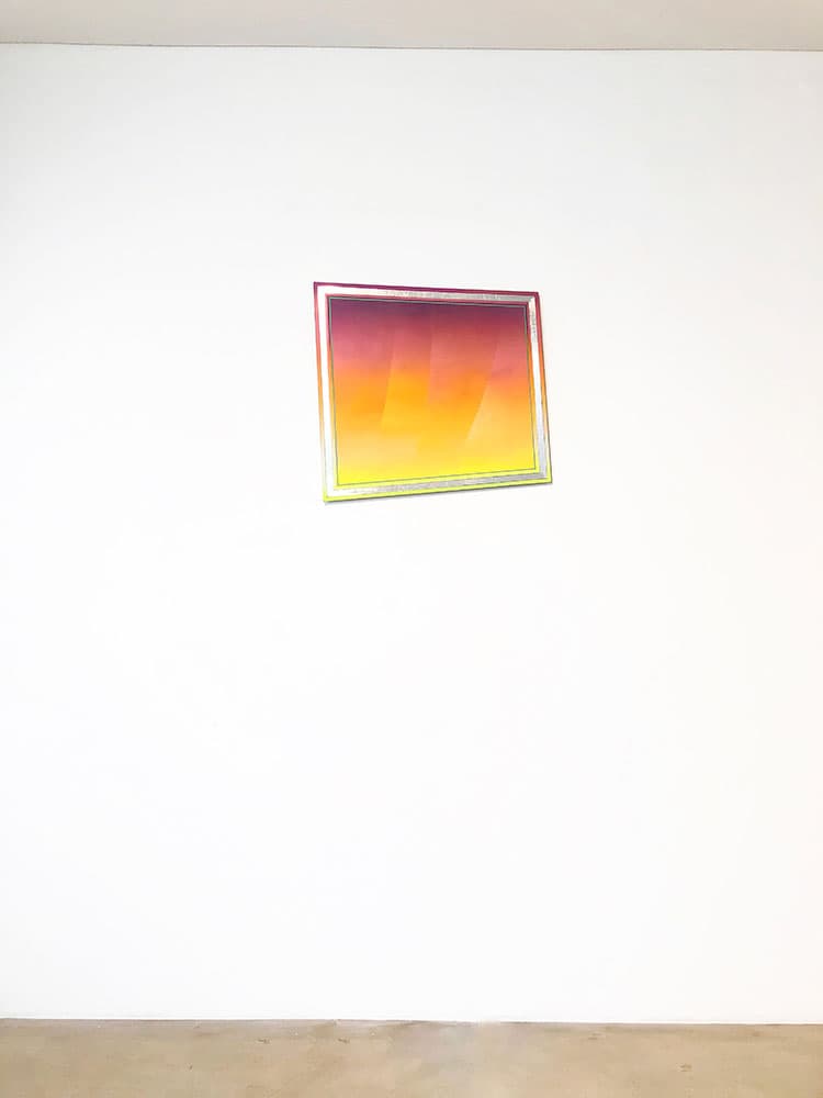 최기창, 〈무지개 장면: #5〉, 2021. 철판 위에 페인트 스프레이, 알루미늄, 80 x 84 cm.