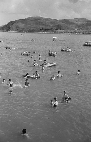 한영수, 서울 뚝섬 Ttukseom, Seoul 1956