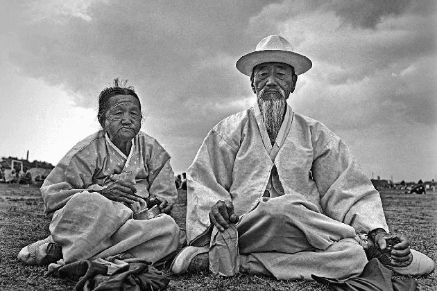 육명심, <경상북도 안동>, 1983