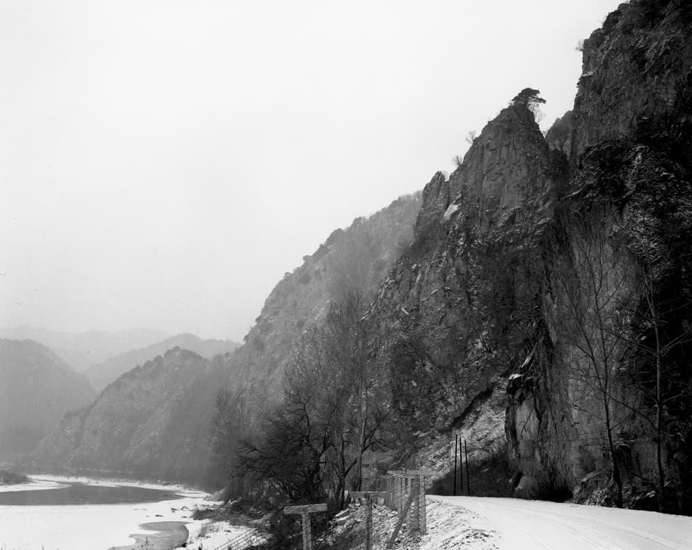 눈내린 두만강1, 2012