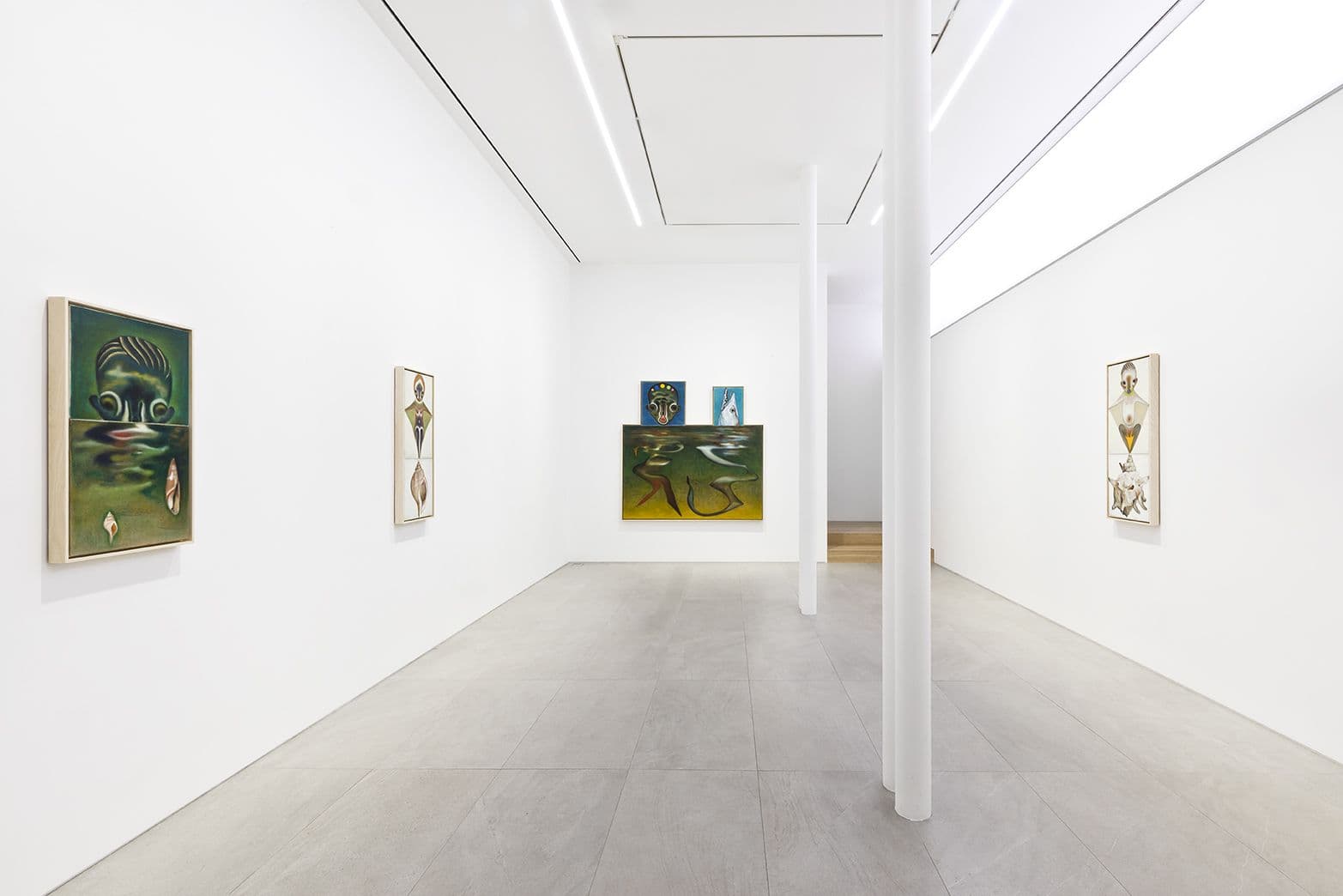 Installation views of Izumi Kato’s solo exhibition at Perrotin Seoul. Photo: Hwang Jung Wook. Courtesy of the artist and Perrotin