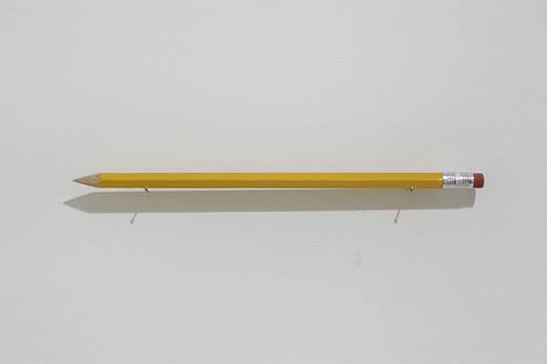 김명범, Leadless pencil, 2018, Wood, Mixed media, 19 x 4 x 4 cm, 제공: 리안갤러리 대구