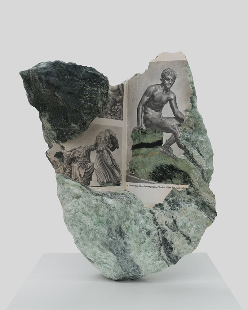필립 로에쉬 Philip Loersch, Herma, 2023, pencil, China ink, acrylic, varnish on soapstone, 30 x 24.5 x 15 cm Courtesy of the artist and ThisWeekendRoom