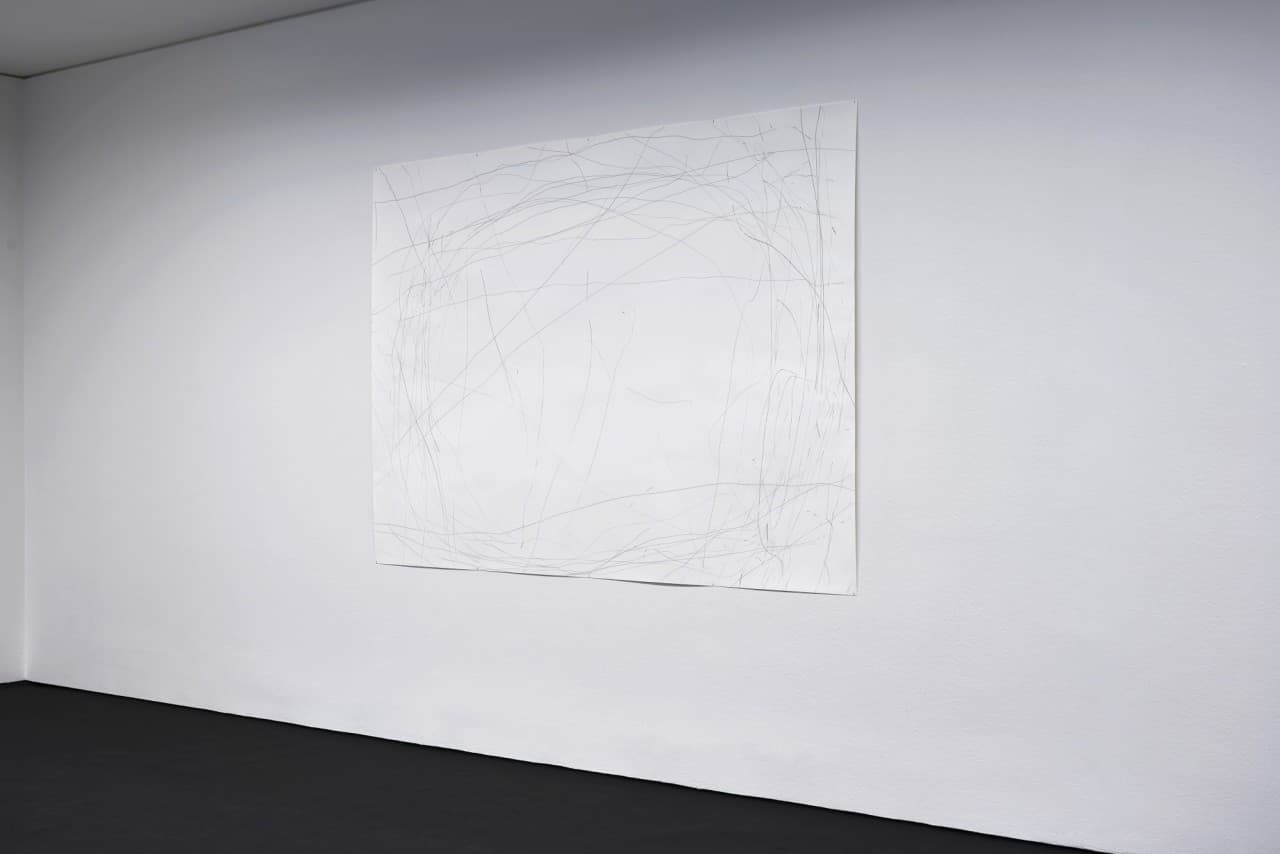 김인배, 멀리서 그린 그림, 2020, 연필, 종이, 197×137.8cm