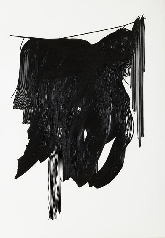 전윤정_계단 밑 깊은 어둠_캔버스에 검은색 라인 테이프_116×73cm_2010