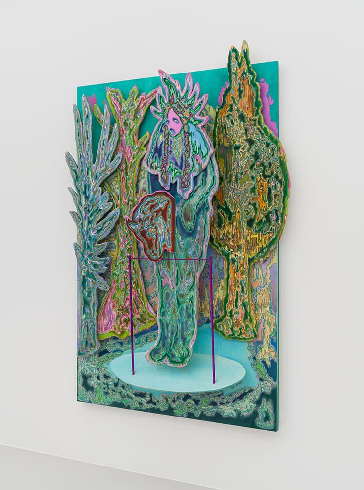 박신영 Shinyoung Park < Hold Your Hobbyhorse > 195 x 120 x 50cm screenprint, woodburning, woodcut and oil paint on Birchwood 2021, 디스위켄드룸 제공
