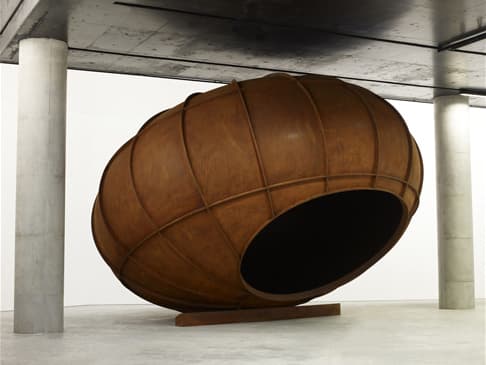 아니시카푸어 Anish Kapoor, 동굴, 2012, 코텐스틸, 551 x 800 x 805 cm, 작가와 글래드스톤갤러리 소장