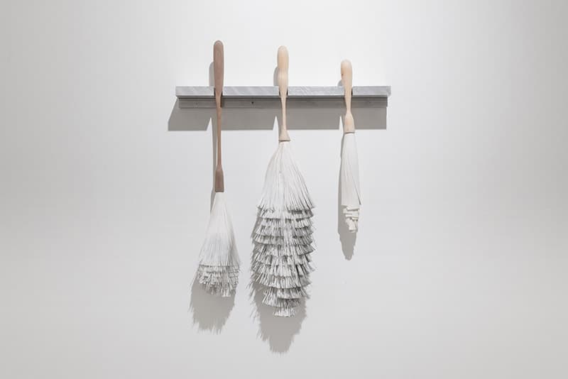 이의성_미세한 예술입자 Fine Art Particle_Paper, graphite, aluminum, steel, wood_Dimension variable_2018_Detail 1
