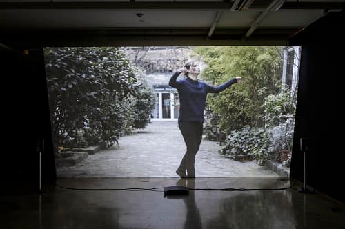 Interval. Recess. Pause., 2017 싱글채널비디오, 사운드 23' 47"