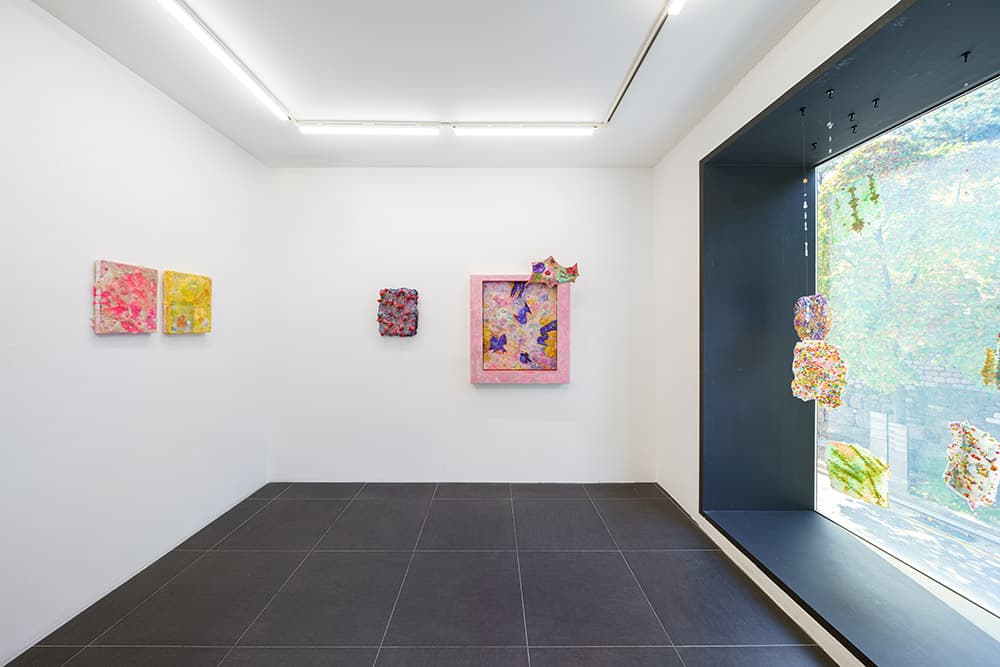 <Transition Navigator> installation view, 2021, Gallery Ooojh (photograpy: Jeong Kyun Goh), 루이즈더우먼 제공