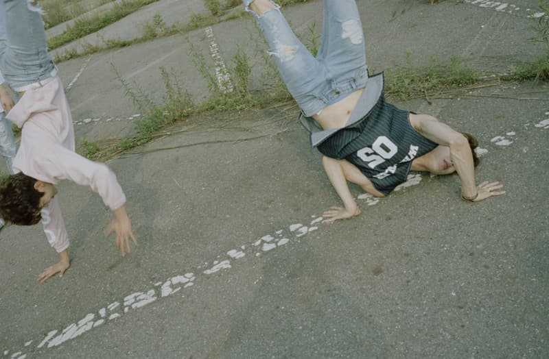 <레스 개인전: 로우틴스타> 전시작품 이미지 이미지 제공: 대안공간 루프
