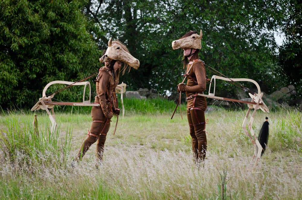 에두아르도나바로, 〈Horses Don’t Lie〉, 2013, 시간 기반 퍼포먼스,Alec Oxenford개인소장, (사진:Indicefoto)