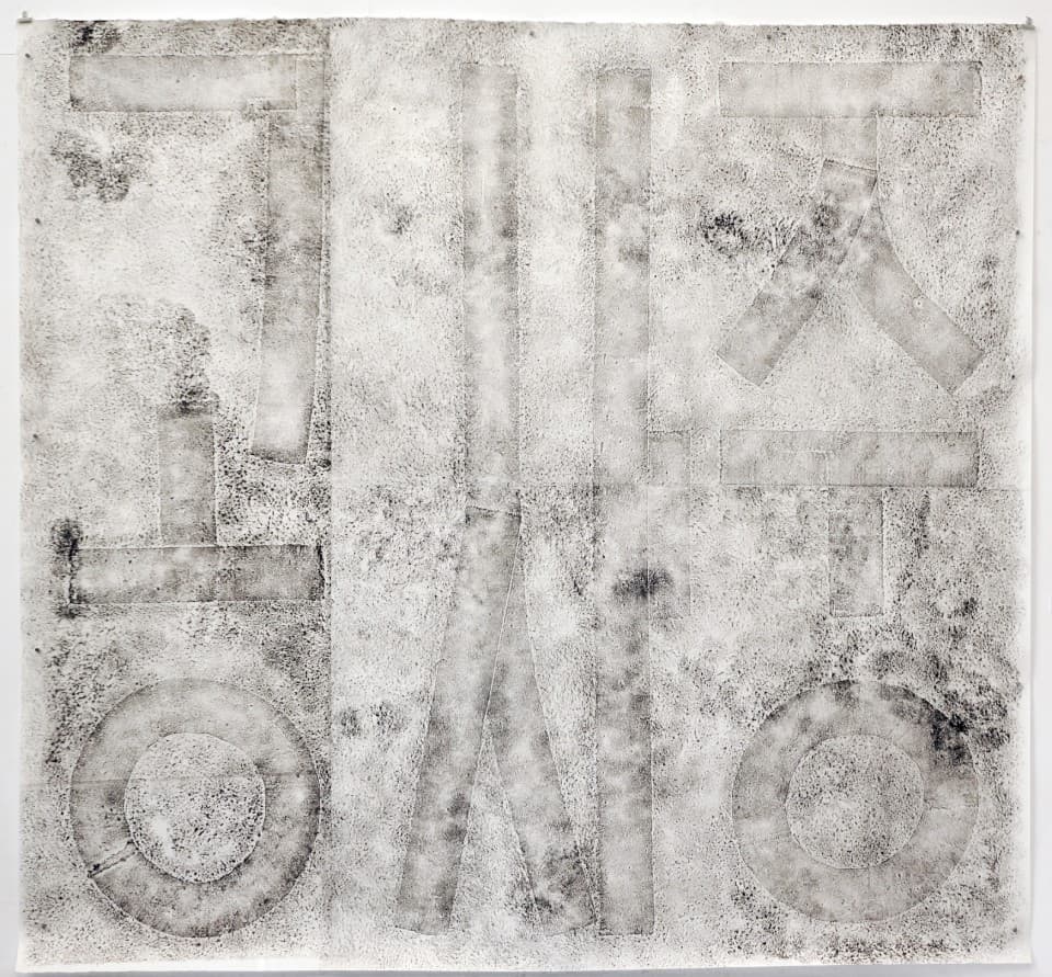 정희우_Peeling the City-공사중_275x342cm_한지에 먹_2016