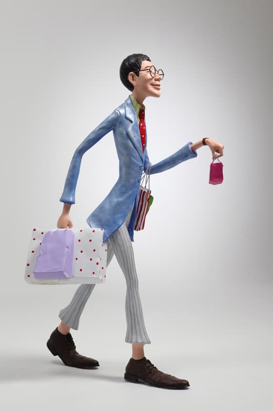 김경민, <기념일>, 2011, 브론즈에 아크릴릭, 148×60×90cm