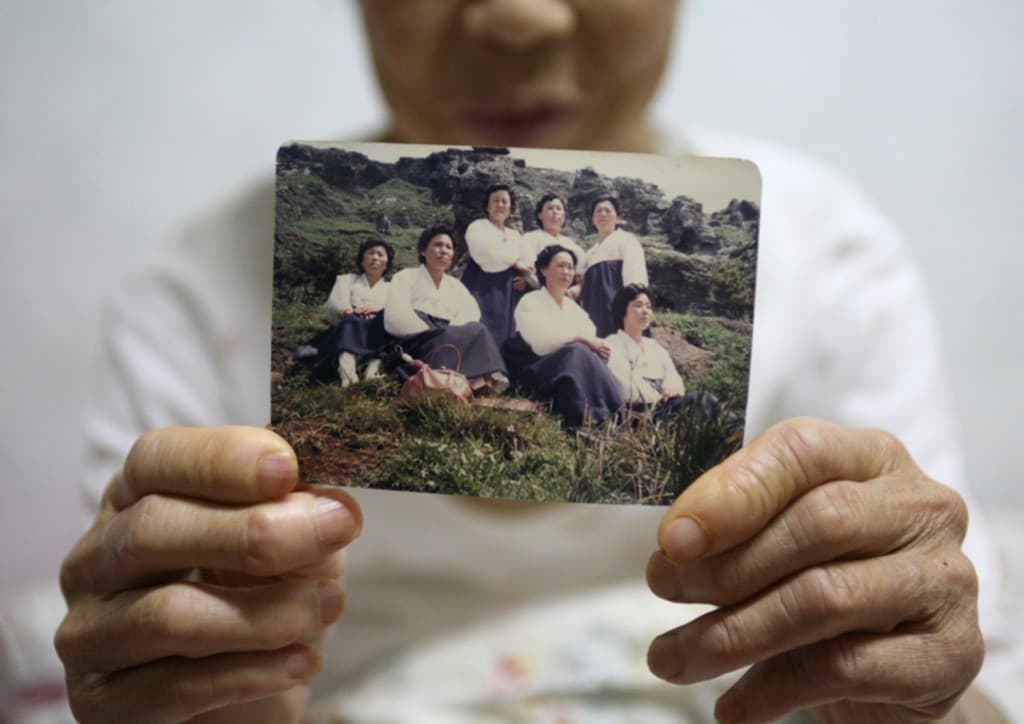 임흥순, 비념 Jeju Prayer, Korea, 92min 50sec, 2012