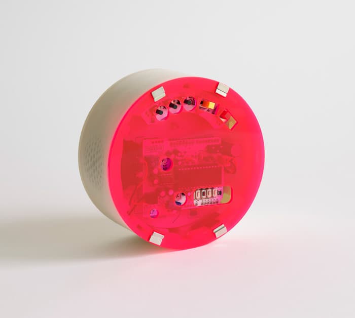 ⓒ후니다킴 Hoonida Kim, Soundscape-Apparatus 프로토타입" #For performance_Disk Ver1.0  ∅1​ 5​cm, 3D print, Mixed Media, ​edition ⅕, 2014,이미지 제공: 디스위켄드룸