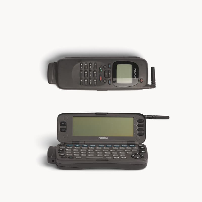 〈노키아 커뮤니케이터 9000i> 모바일폰, 1996 ⓒ헬싱키디자인박물관 컬렉션