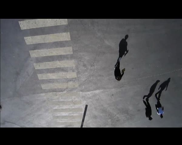송윤섭_la marche grise_단채널영상_00; 02; 08_2017
