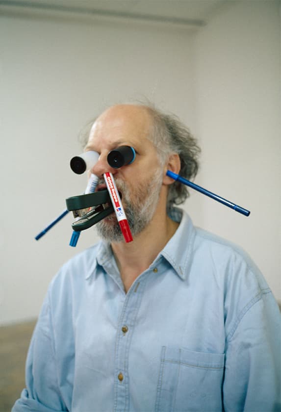 One Minute Sculptures, 1997-2005, C-prints on paper, 45 x 30cm, Collection of Tate