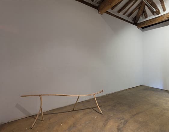 채우승, 녹각, 2016. 나무, 42×138×40cm