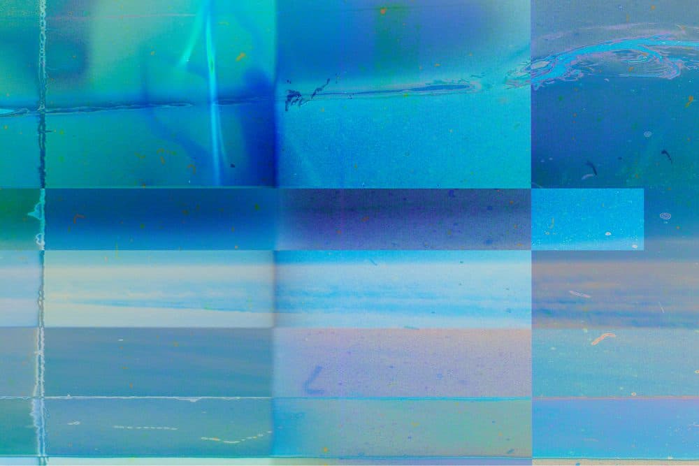 Cloud 35x23.5 inches