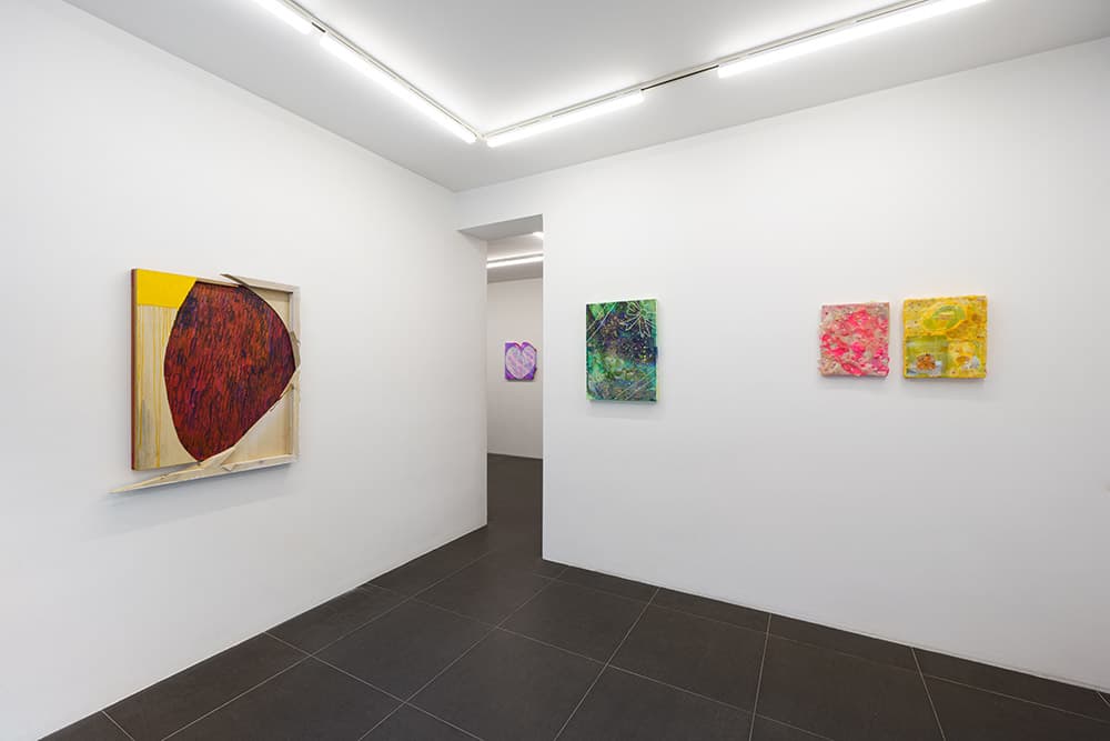 <Transition Navigator> installation view, 2021, Gallery Ooojh (photograpy: Jeong Kyun Goh), 루이즈더우먼 제공