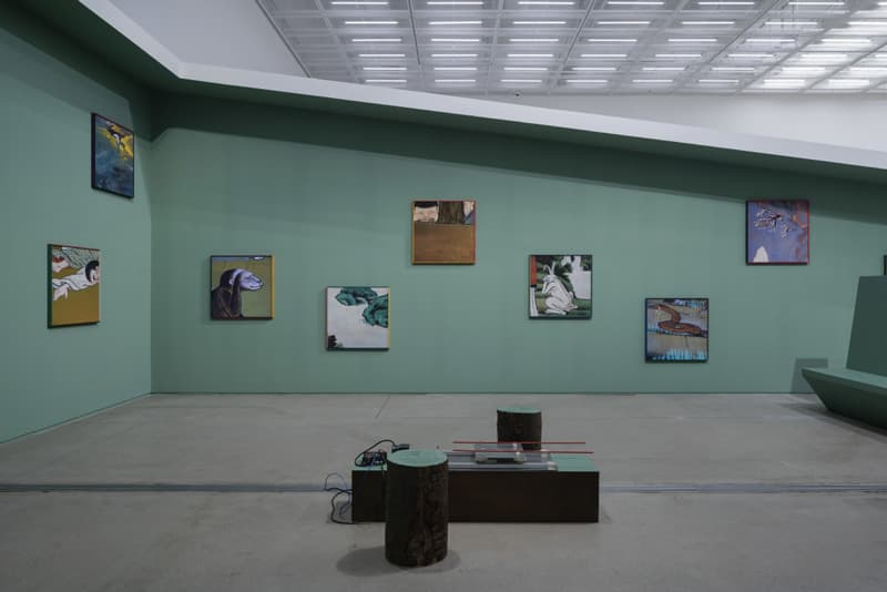 박찬경, 모임, 2019, 디지털 사진, 80×80cm(24). 국립현대미술관 설치 전경, 사진: 홍철기