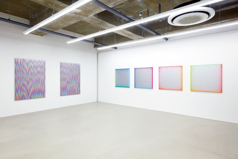Heewon Oh, Iridescent Fog 전시전경, ONE FOUR