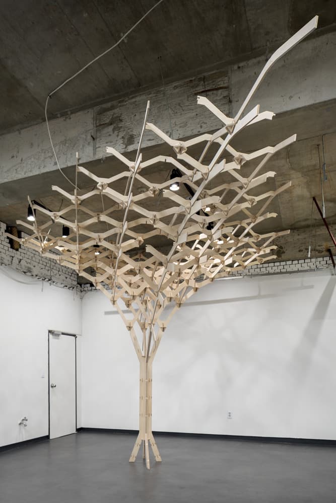김재경 건축연구소(JK-AR)/김재경,  세 그루 집 (2019), 목업:Tree IV(2016), 320 × 480 × 600cm, 혼합재료, 김재경 건축연구소 소장  (사진: 노경, Rohspace)