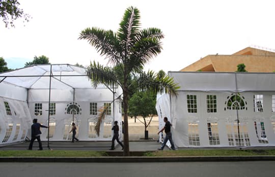 Floating Lab Collective_The Collective White House_Medellin, Colombia_2011
