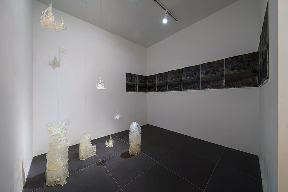 <Transition Navigator> installation view, 2021, Gallery Ooojh (photograpy: Jeong Kyun Goh), 루이즈더우먼 제공
