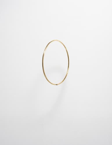 Germaine Kruip, Circle, 2017 polished brass circle and beater, 32 x 32 cm