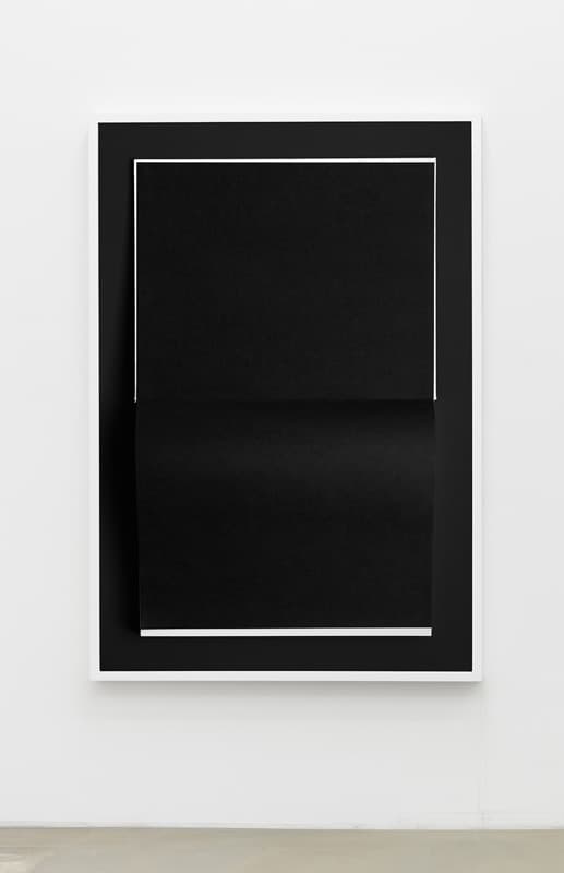 정희승, <무제>, 2017 108x74x5cm, 아카이벌 피그먼트 프린트