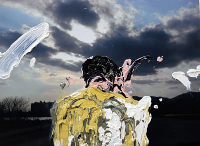 Marginal Man-망설임 20.3x25.2cm Oil on Photo 2015