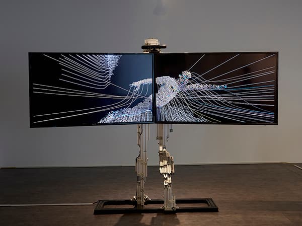 하석준 수도자-고통의 플랫폼 알루미늄프레임, 키넥트센터, PC, 커스텀 소프트웨어_60”TV 2대_300 x 200×100(WHD)_2015