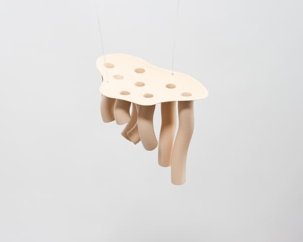 3D 프린팅 광경화성 수지, 스프레이페인트, 7.4×18.5×12.3cm, 2017