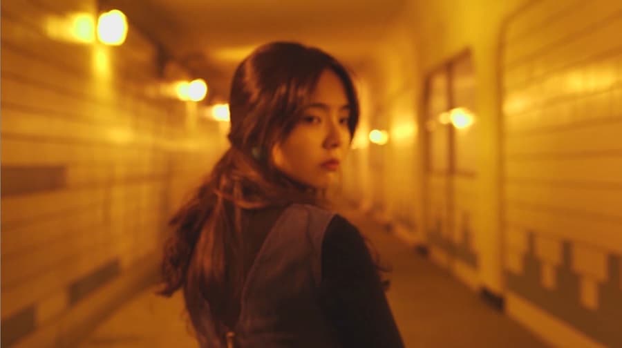 홍혜연 Hye-Hyon Hong – “단발이( 가제. 색맹 Color Blind )” (2016)