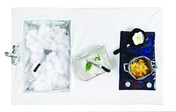 오승민, The kitchen, Mixed media, 85X113x100cm, 2015
