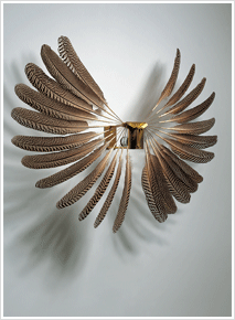 큰 깃털 바퀴  Large Feather Wheel ,1997 90×90×23  깃털, 금속 구조물, 모터  ⓒ Rebecca Horn / BILD-KUNST, Bonn - SACK, Seoul, 2007